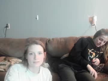 girl
        lenity_life cam image #3563359