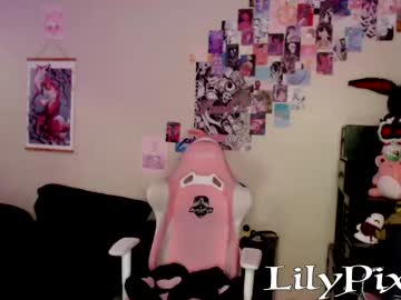 girl
        lilypixel cam image #997720