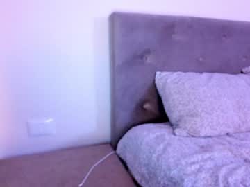 girl
        aalliyahh cam image #5571340