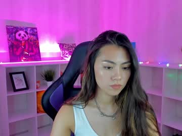girl Nude Cam Girls Playing Games with amely_moore
