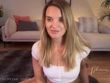 girl
        phoenix_taylor cam image #3709511