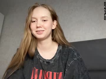 girl
        lizzy_cutie cam image #5375678