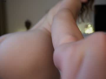 girl
        funny_to_see_you_here cam image #1482471