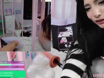 girl
        crimsonkitten cam image #5840575