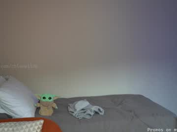 girl
        chloewildd cam image #4491200
