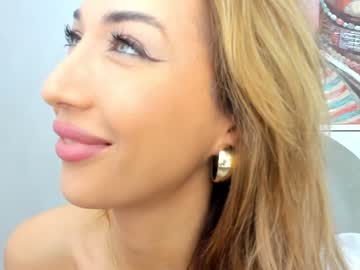 girl
        finestchantilly cam image #5707134