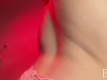 girl
        innocent_melissa cam image #5511588