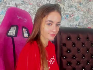 girl
        angelina_new cam image #775182