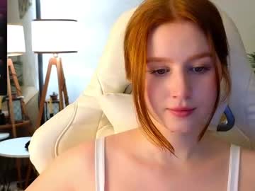 girl
        meow_babe_ cam image #6042731