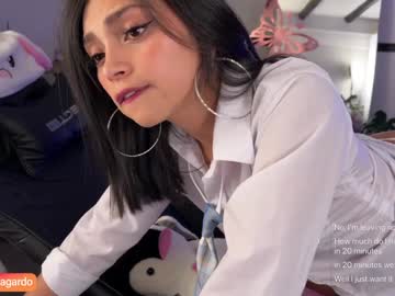 girl
        sweet_littleee cam image #5516623