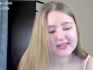 girl
        abbywyte cam image #5698233