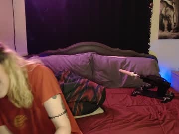 couple
        foxymalloryknoxy69 cam image #1424172
