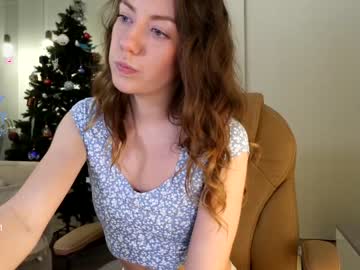 girl
        ronny_ponny cam image #535842