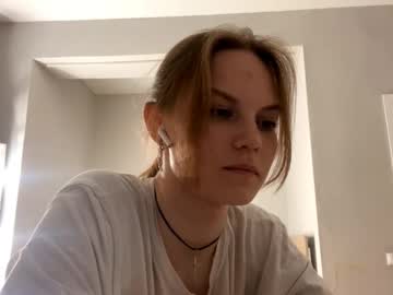 girl
        odelynacrook cam image #6662888