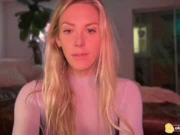 girl
        oh_ok_cassidy cam image #6185419