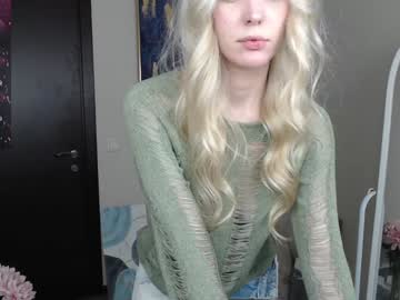 girl
        beatrice_melton cam image #4376270