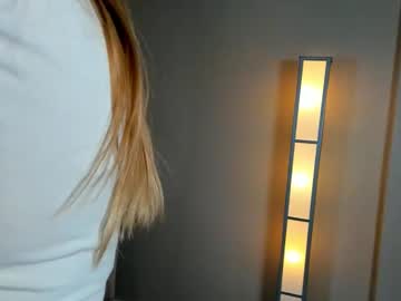 girl Nude Cam Girls Playing Games with sara_fest