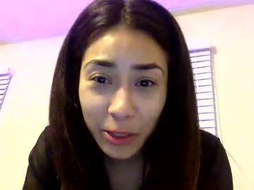 girl
        selynasolis cam image #4509934