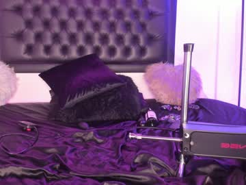 girl
        iam_eli cam image #3869959