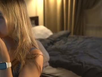 girl
        2girls_1dream cam image #6662522