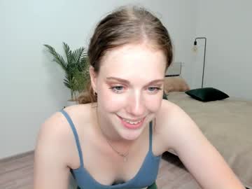girl
        jul_jul_jul cam image #2028510