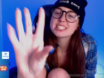 girl
        delilahreads cam image #3121665