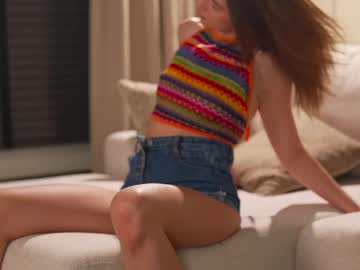 girl
        villanelle_l cam image #6158911