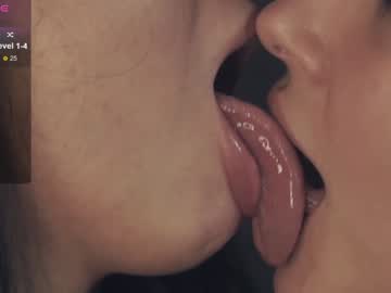 couple
        vivid_girls cam image #4957271