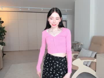 girl
        oki_dokie cam image #1603869