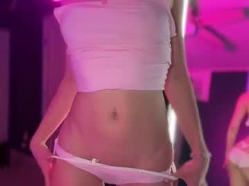 girl
        oliviahansleyy cam image #6551598