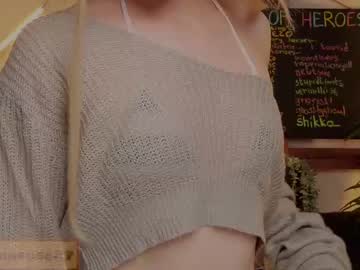 girl
        mana_rose cam image #6478552