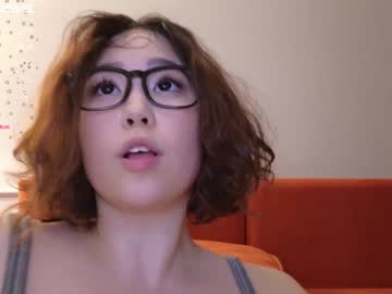 girl
        kimi_kay cam image #4362846