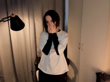 girl
        danielleclarka cam image #2902747