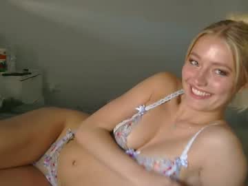 girl
        giselleflexible cam image #6098073