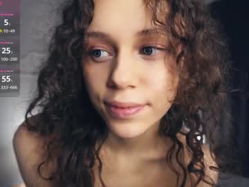 girl
        elvahamling cam image #5557783