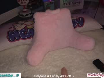 girl
        heatherbby cam image #2986453