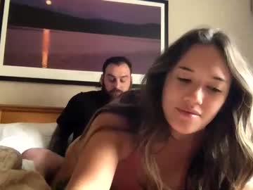 couple
        amateuroutlawss cam image #1884634