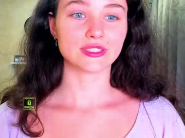 girl
        demurelixir cam image #1255165
