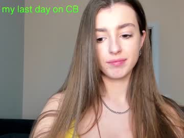 girl
        coy_amina_ cam image #785132