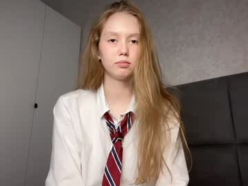 girl
        lizzy_cutie cam image #5145596
