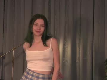 girl
        kina_ka cam image #5791247