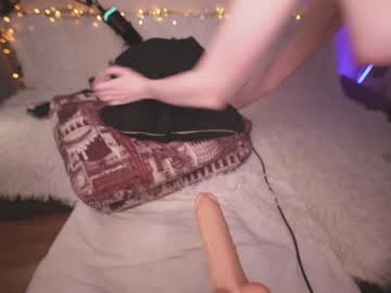 girl
        babydoll_laura cam image #3901504