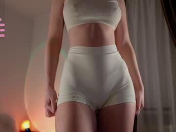 girl
        fit___girl cam image #6735099