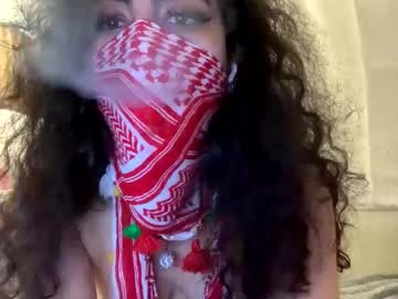 girl
        cleopatra6699 cam image #6042289
