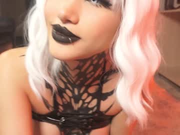 girl
        goth_dolll cam image #3381509