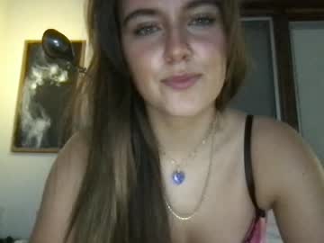 girl
        emma_walkerx cam image #3202194