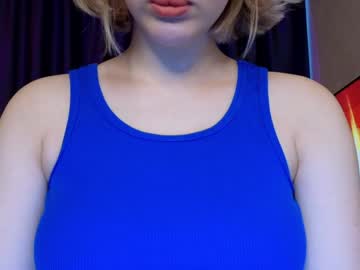 girl
        angella_kleee cam image #4761007