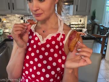 girl
        phoenix_taylor cam image #2261184