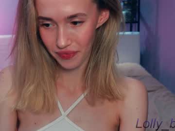 girl
        lolly_bella_ cam image #36189