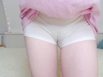 girl
        _little_misss cam image #2033458
